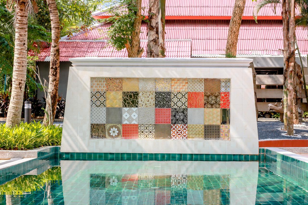 Royal Lee Resort And Spa Nai Yang Luaran gambar
